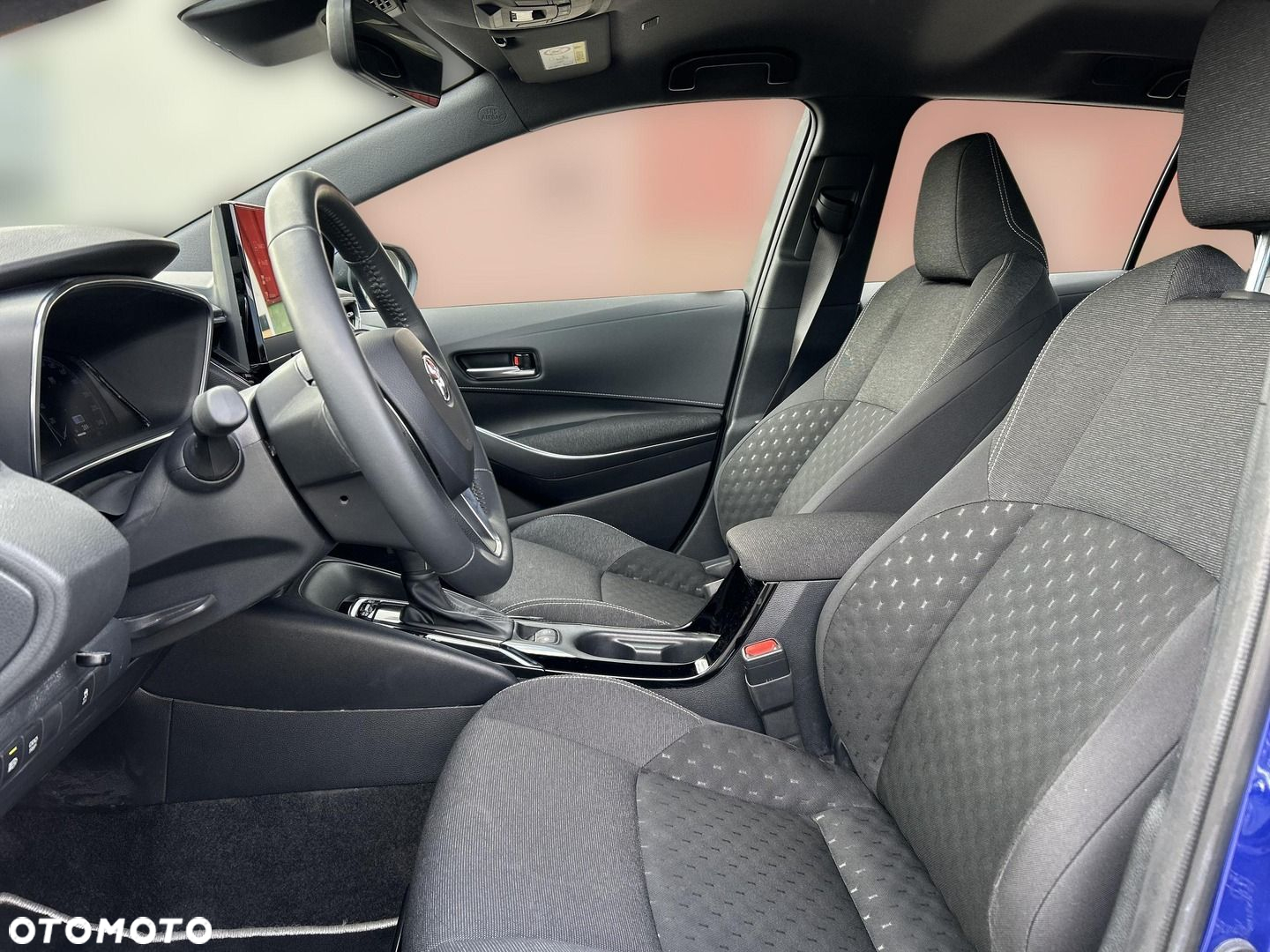 Toyota Corolla - 13
