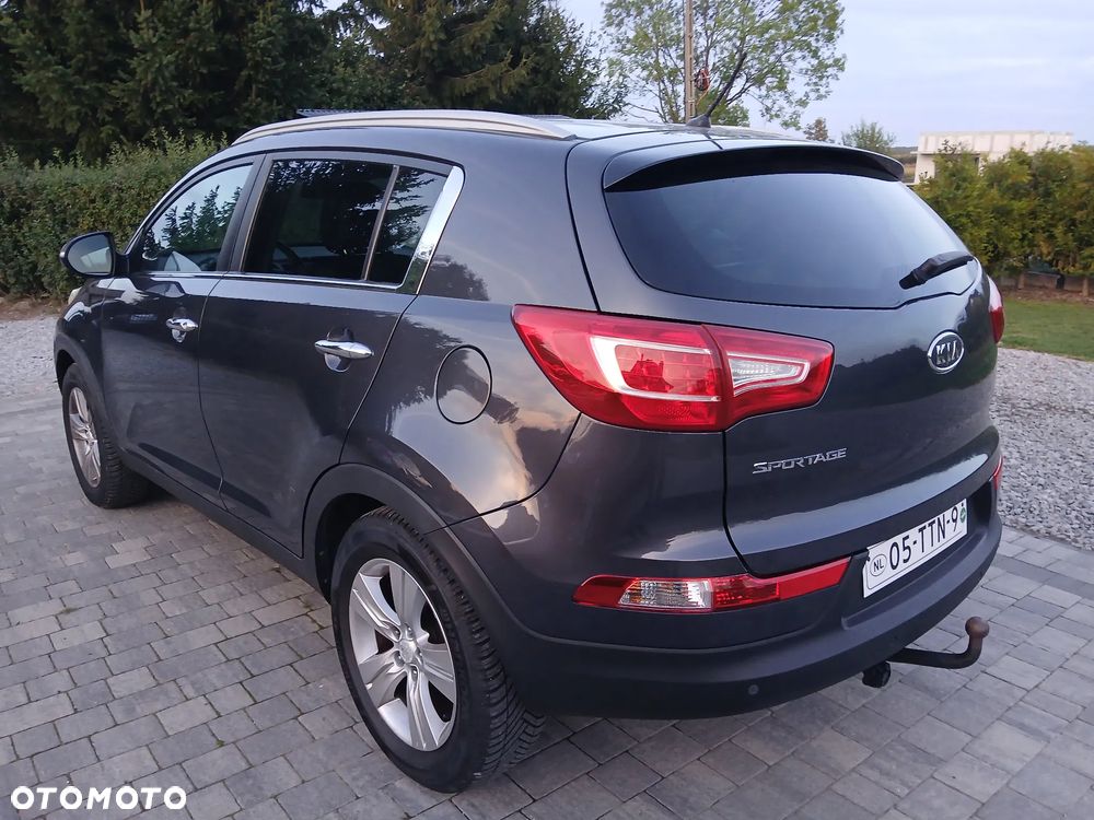 Kia Sportage 2.0 L - 7