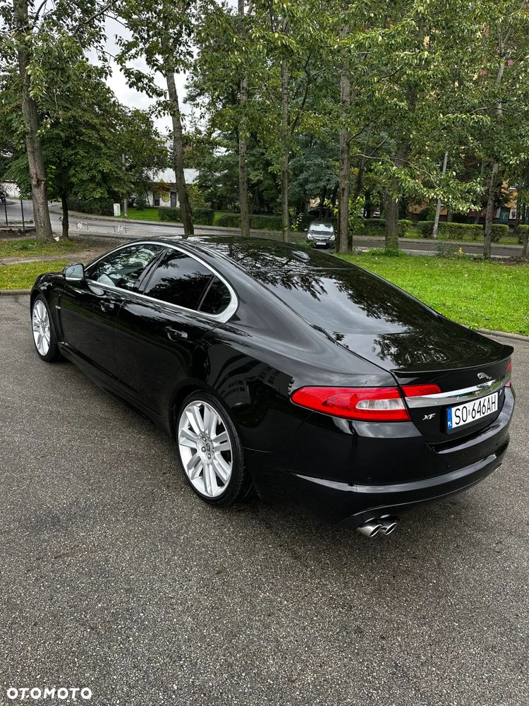 Jaguar XF XFR - 22