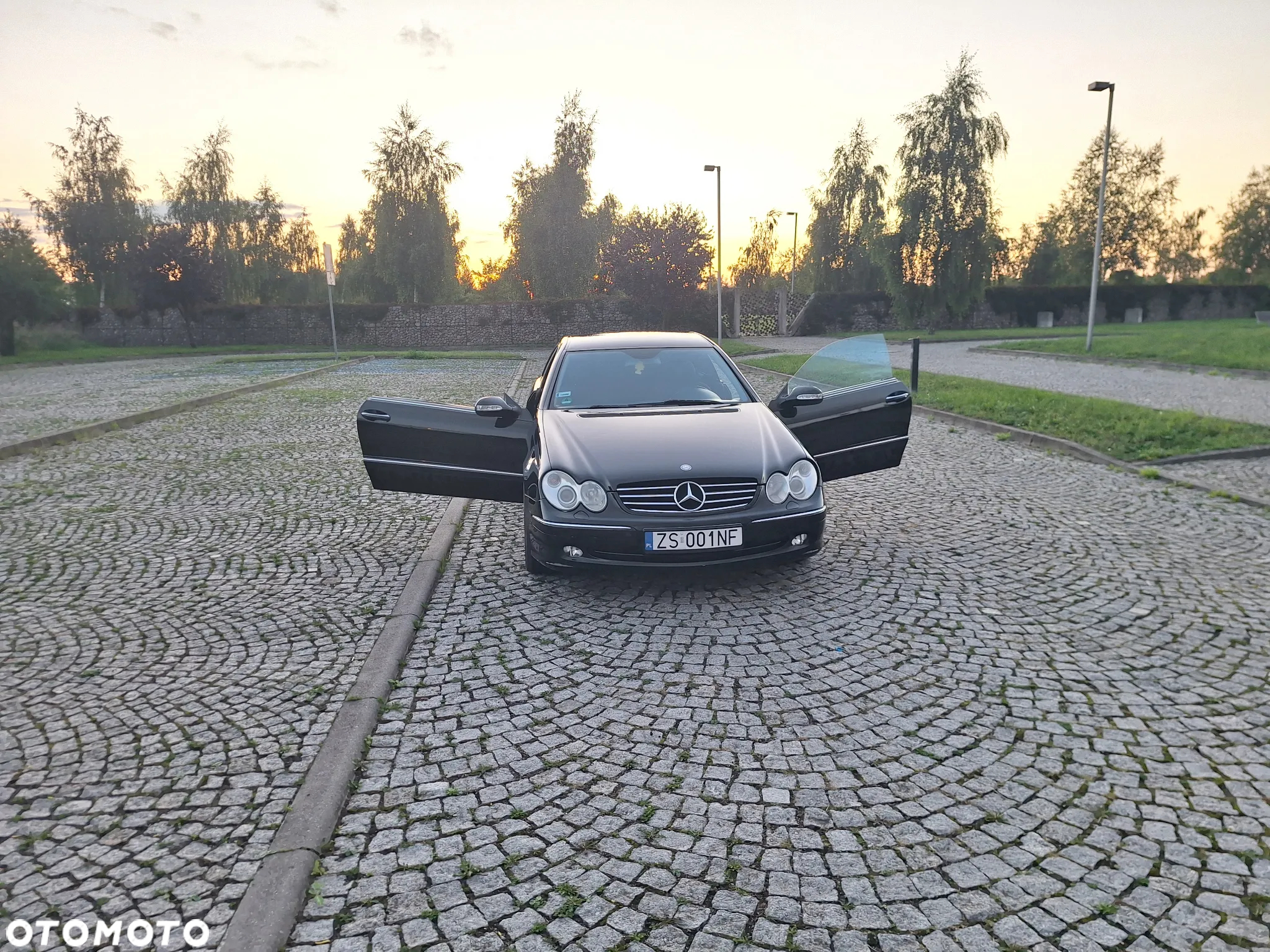 Mercedes-Benz CLK Coupe 200 Kompressor Automatik Avantgarde - 16