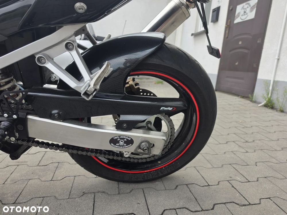 Suzuki SV - 15