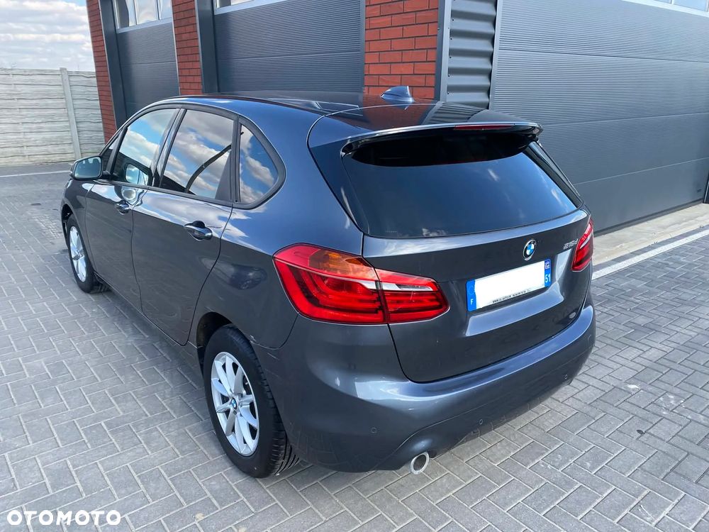 BMW Seria 2 216d - 37