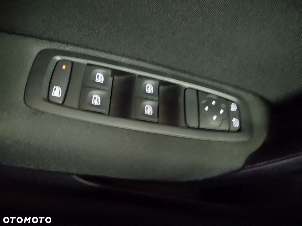 Renault Megane 1.2 Energy TCe Intens - 8