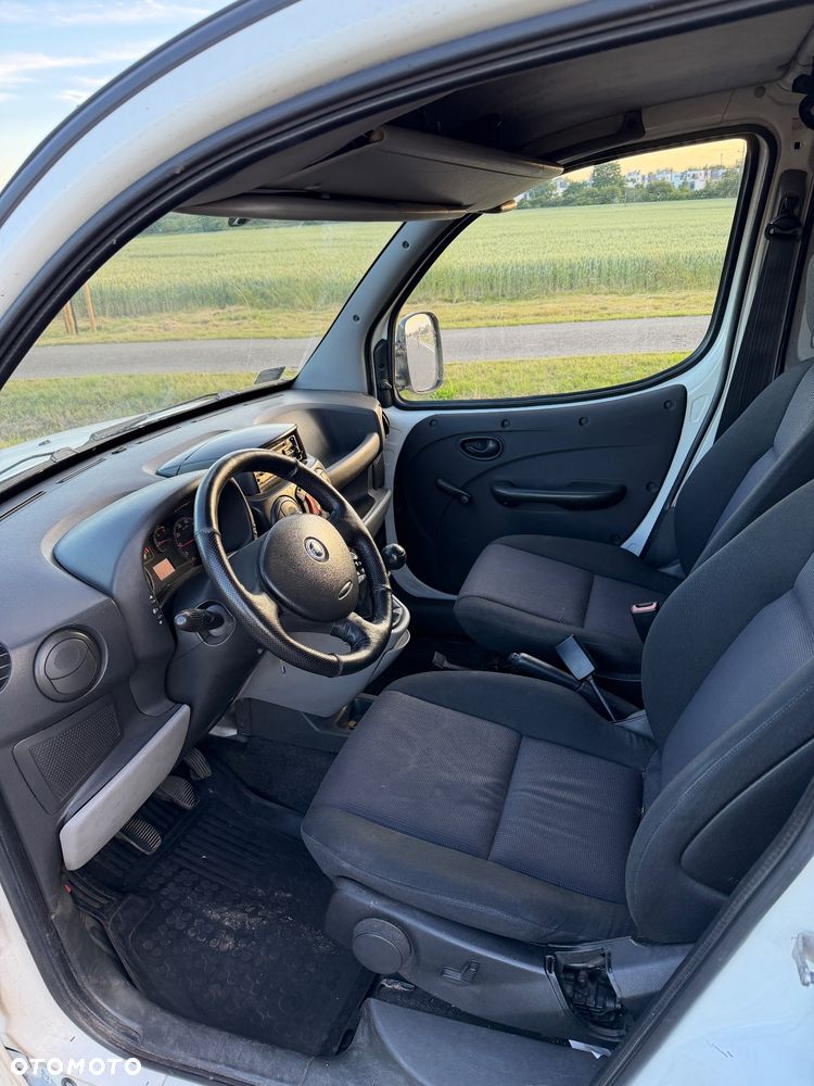 Fiat Doblo - 8
