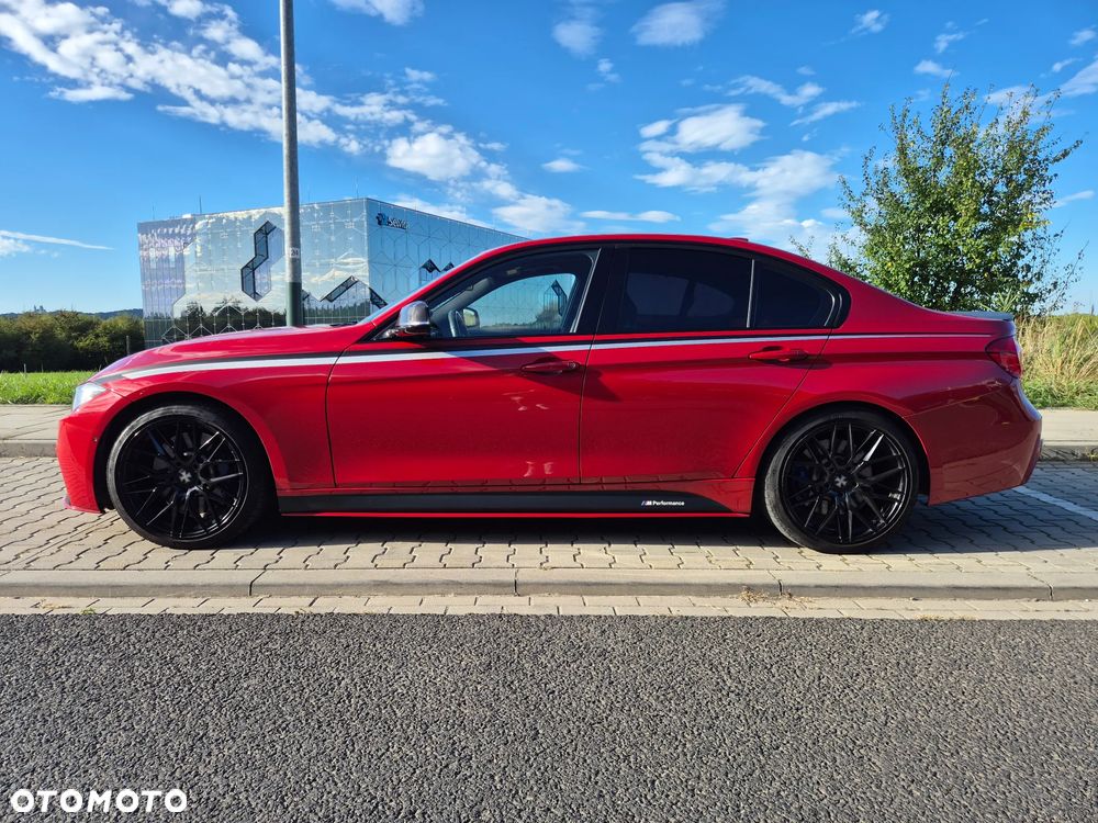 BMW Seria 3 340i xDrive M Sport - 10