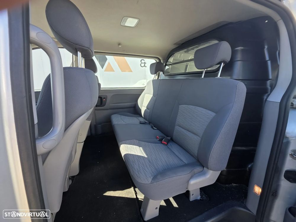 Hyundai H-1 Starex H1 2.5 CRDi - 21