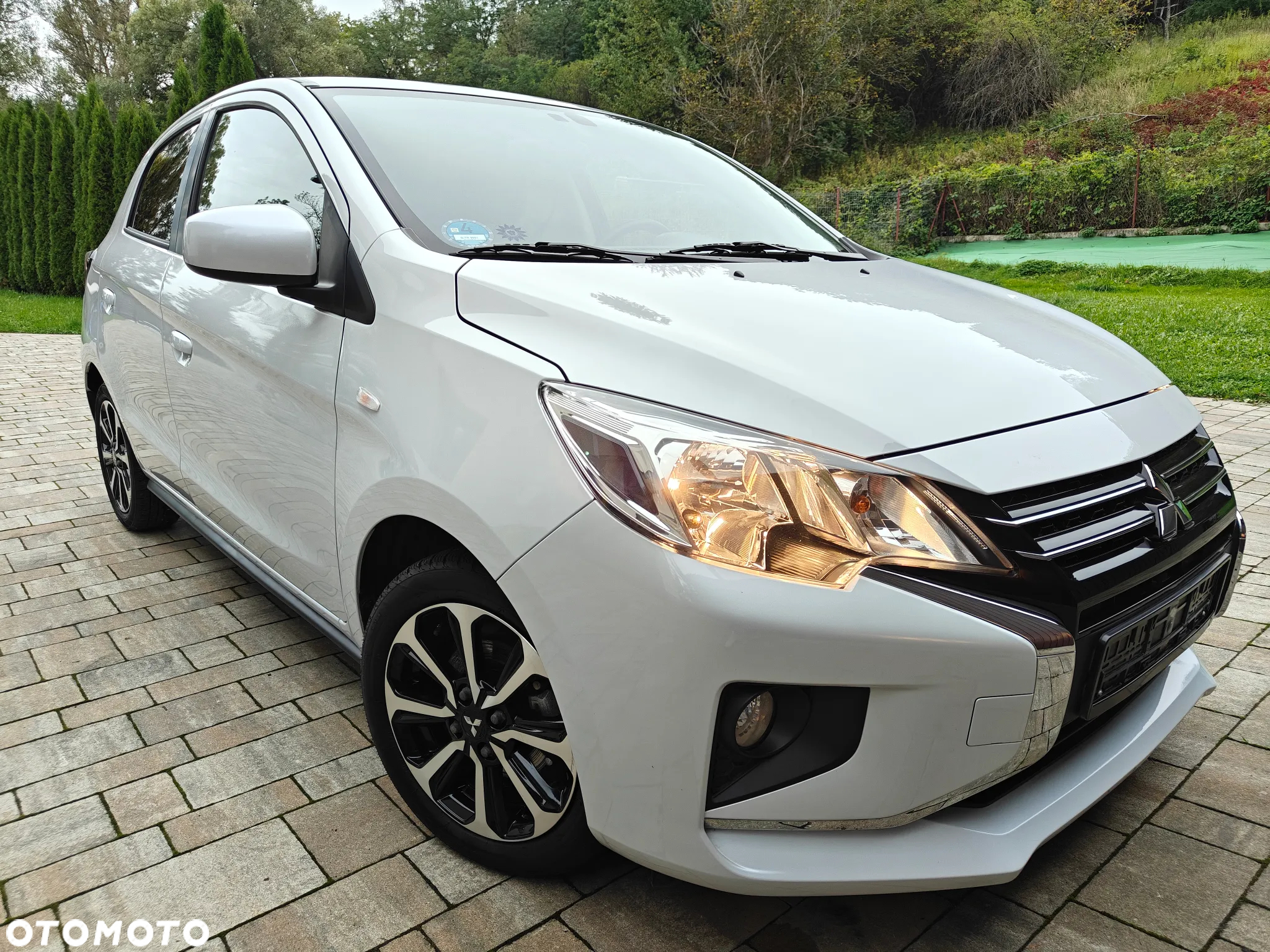 Mitsubishi Space Star AS&G 1.2 CVT Top - 9