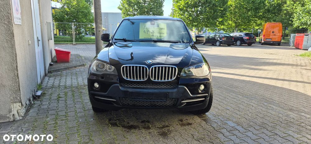 BMW X5 4.8i xDrive - 2