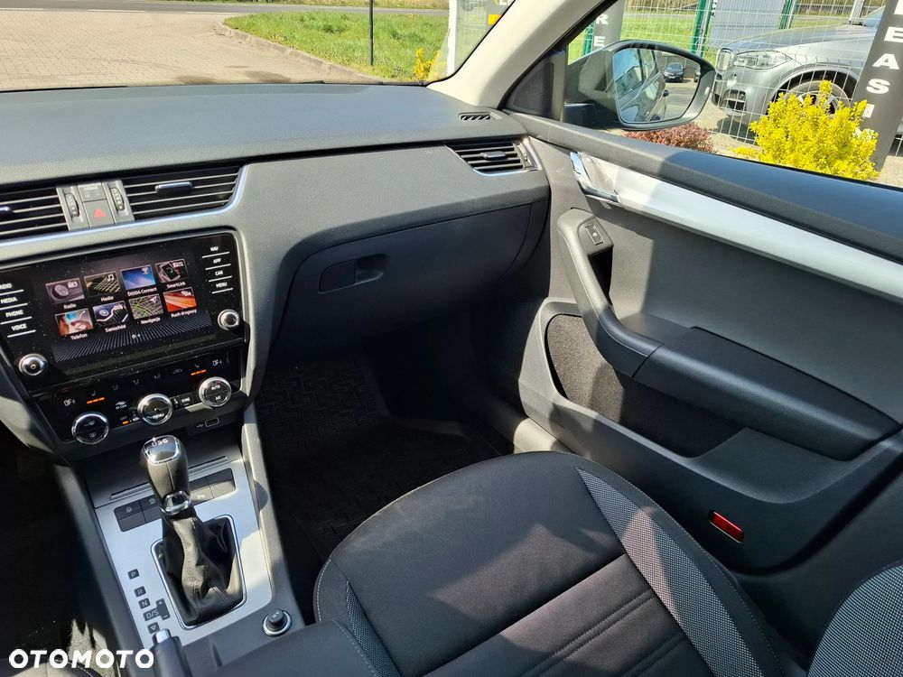Skoda Octavia - 14