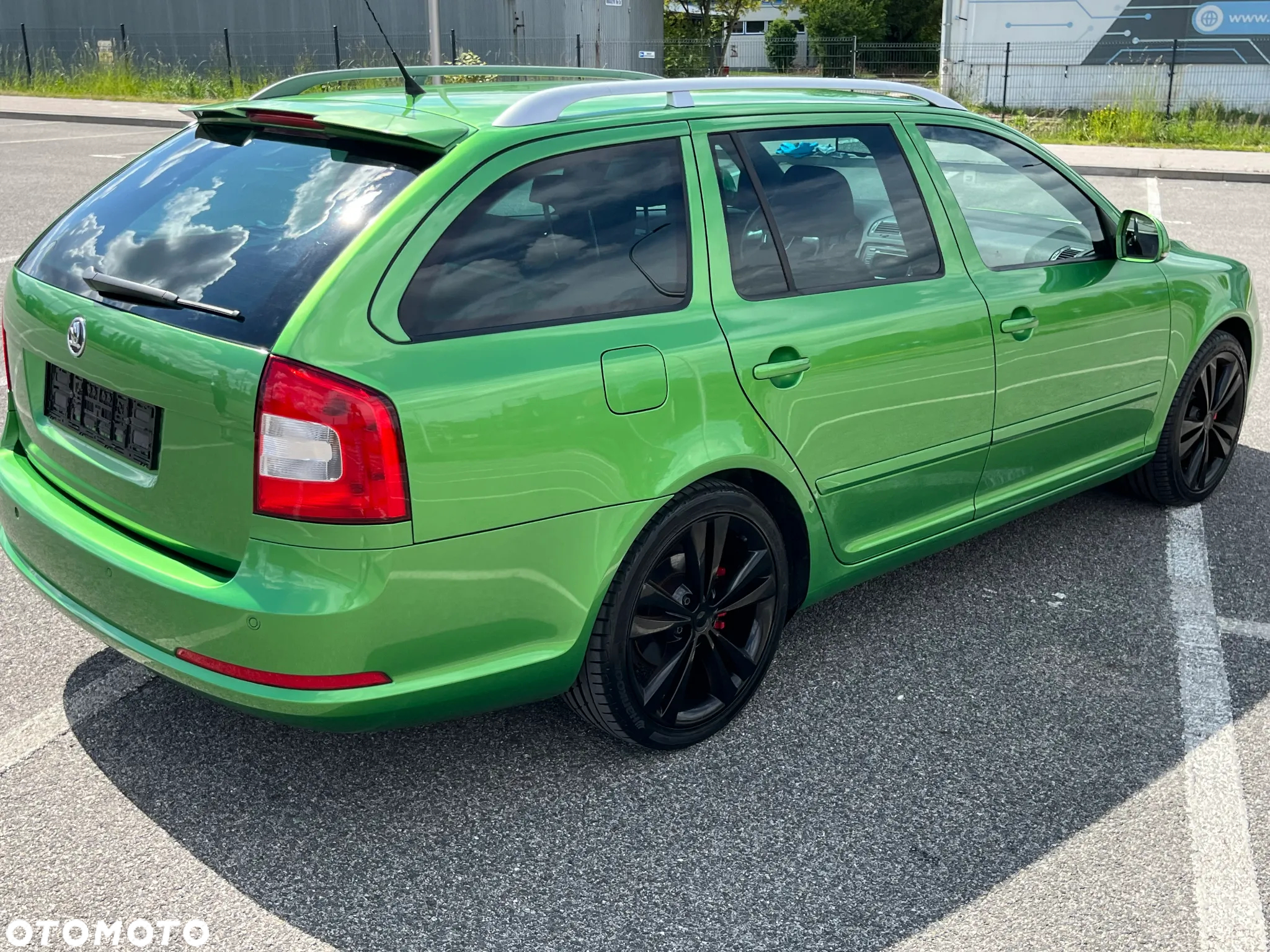 Skoda Octavia Combi 2.0 TDI CR DPF RS - 5