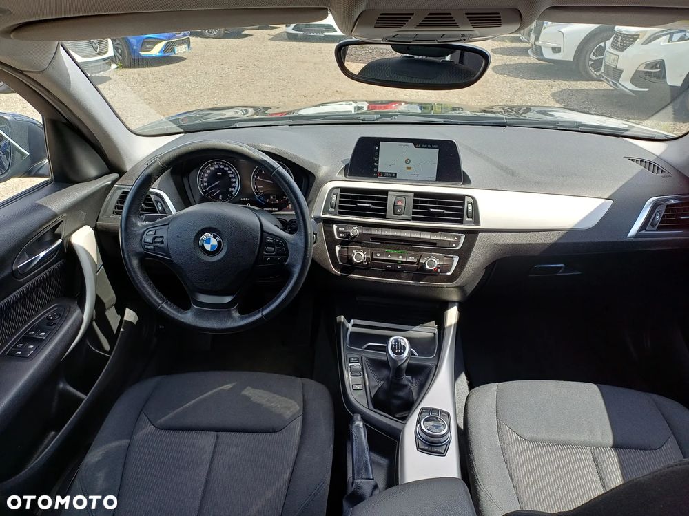 BMW Seria 1 116i Edition Metropolitan - 26
