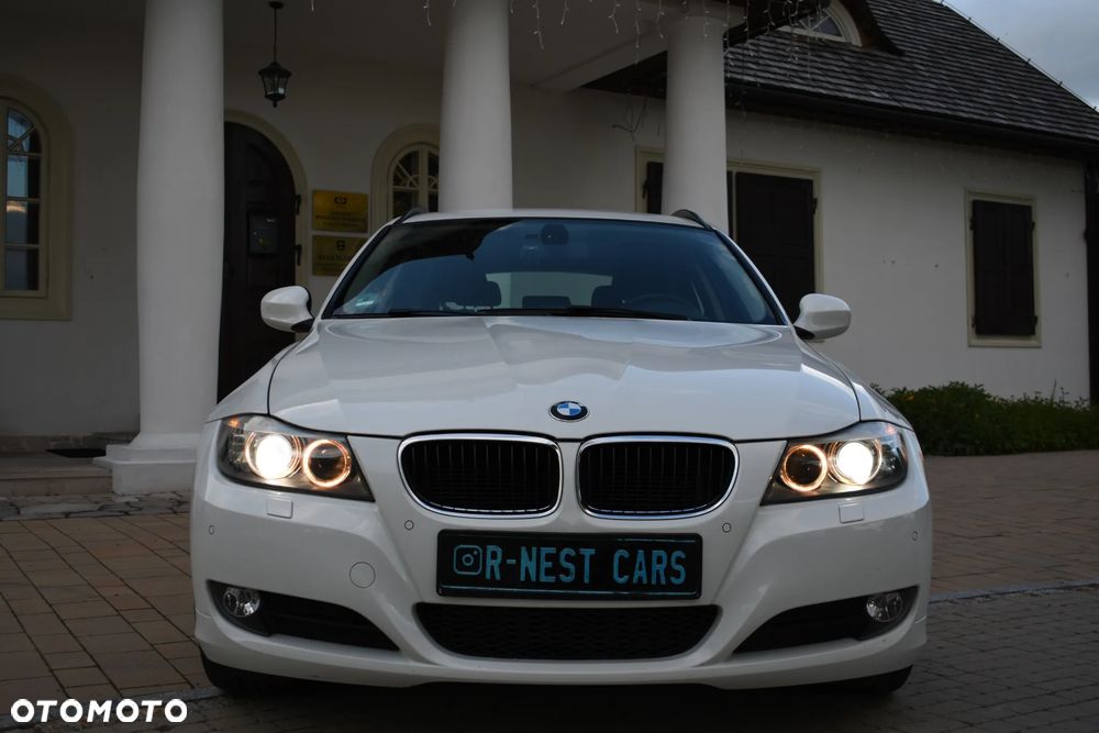 BMW Seria 3 318d - 3