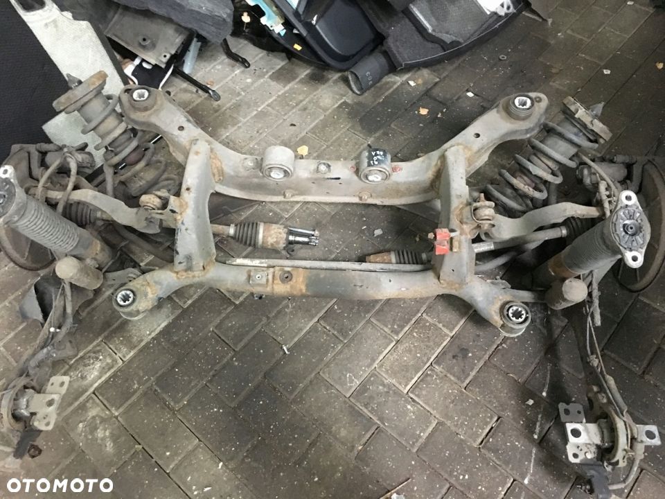 belka tyl tylna 4x4 awd volvo v70 s80 07- - 1