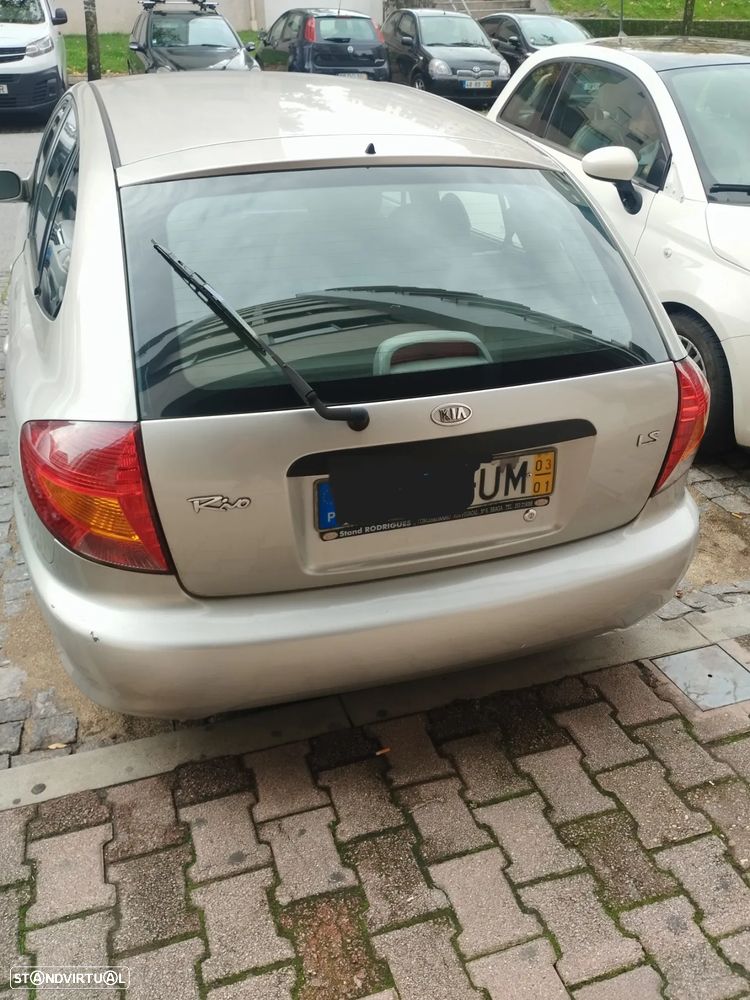Kia Rio Sedan 1.3 LS Prestige - 1