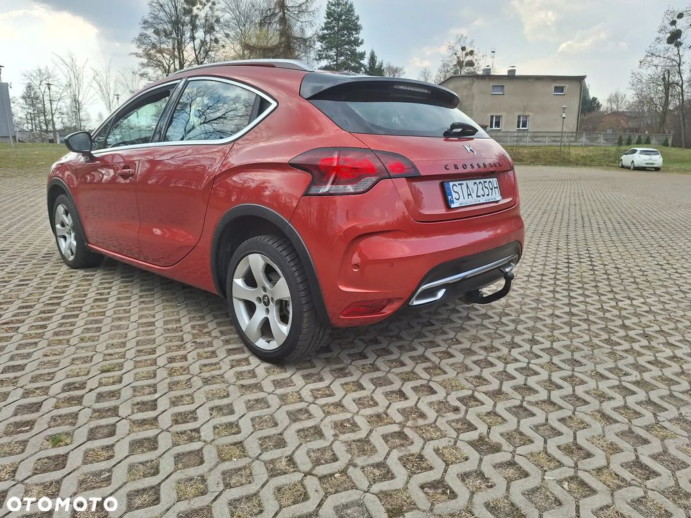 Citroën DS4 1.6 e-HDi SoChic MCP - 4