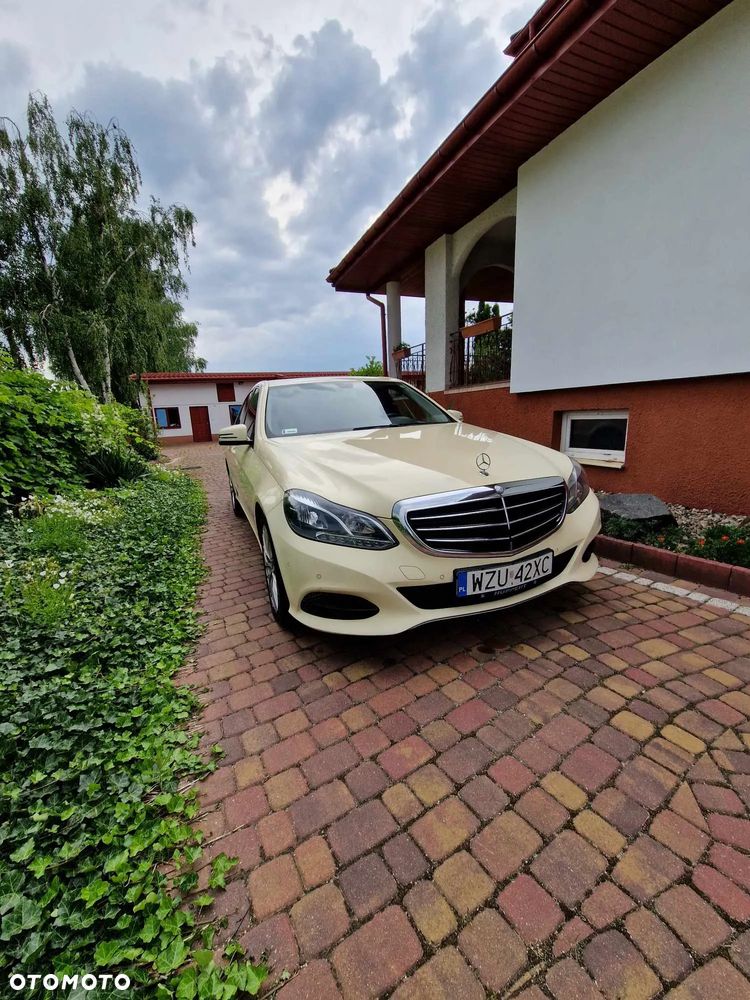 Mercedes-Benz Klasa E 200 BlueTEC 7G-TRONIC - 2