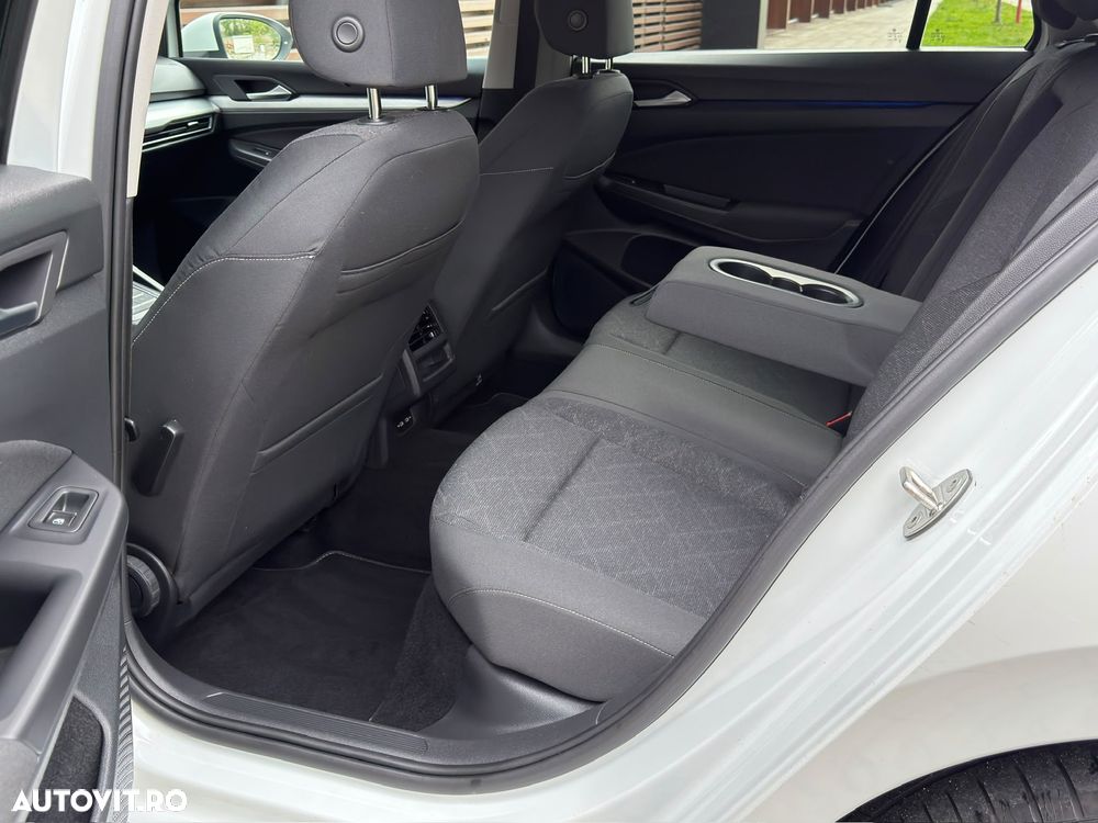 Volkswagen Golf 2.0 TDI SCR Life - 13
