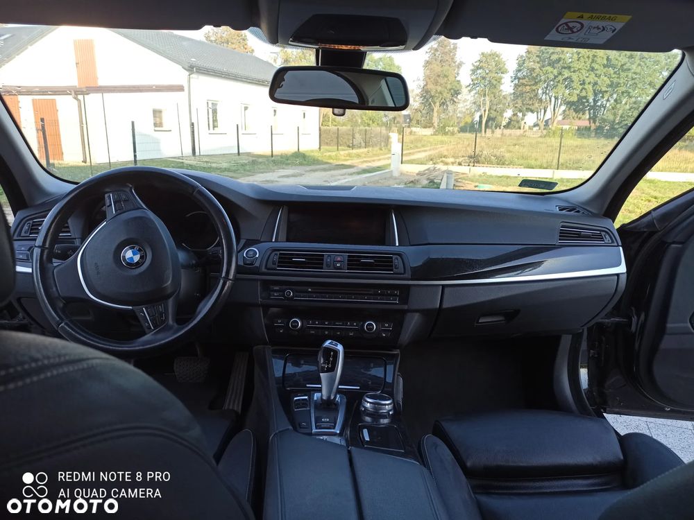 BMW Seria 5 520d Luxury Line - 14
