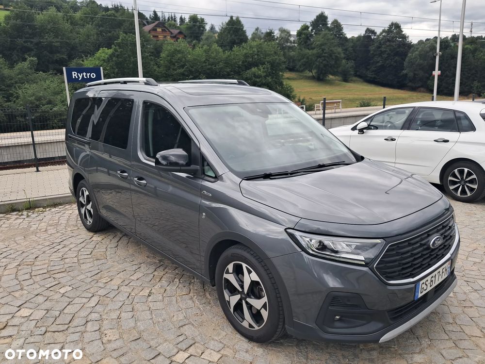 Ford Tourneo Connect Grand - 2