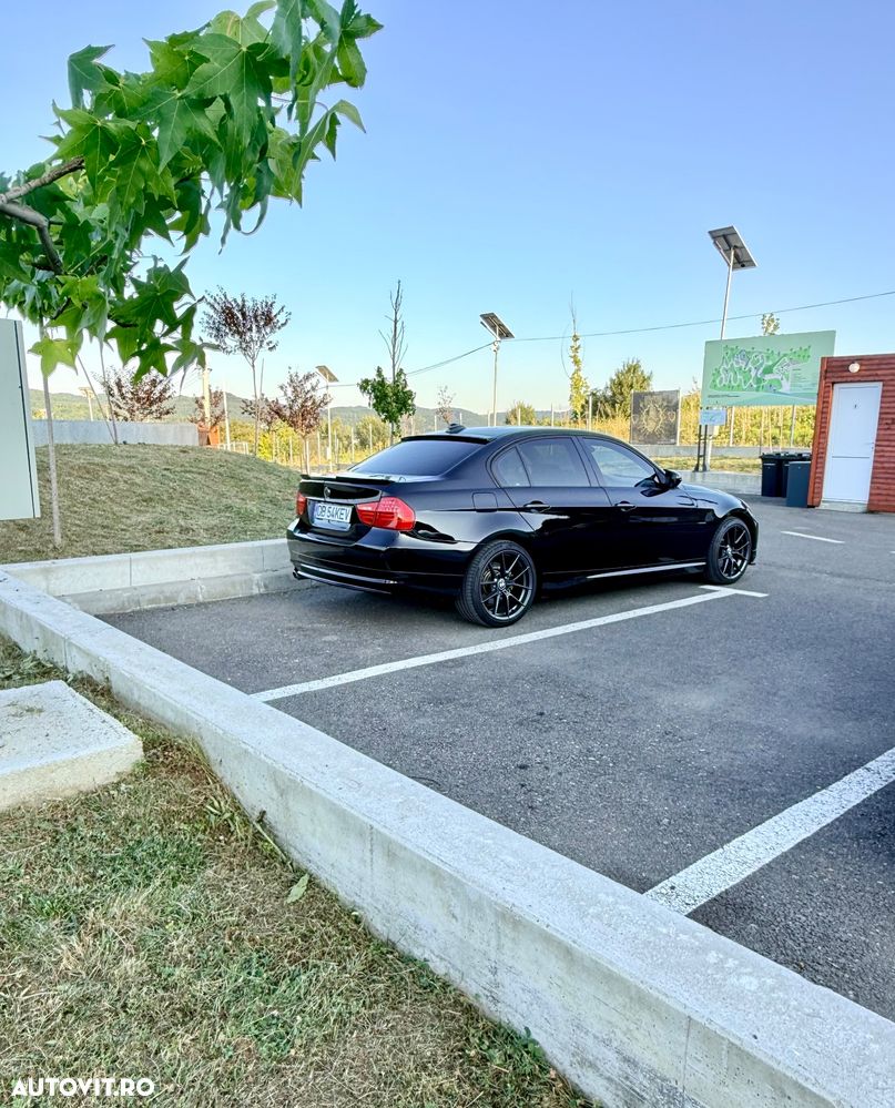 BMW Seria 3 320d - 3