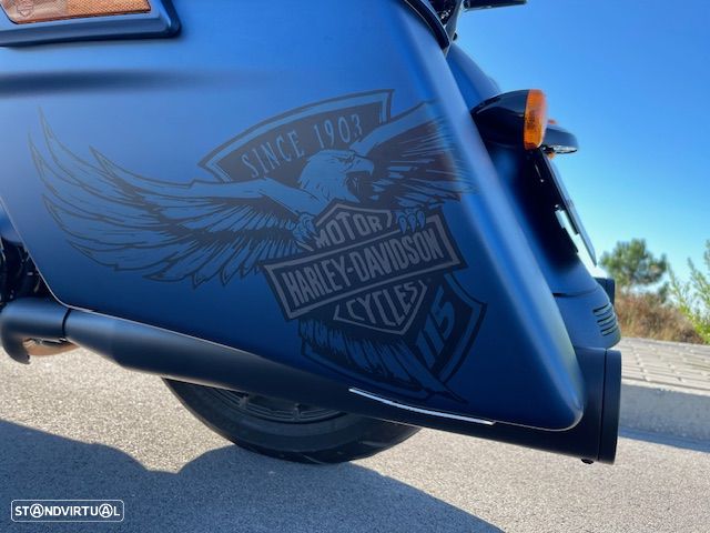 Harley-Davidson FLHXS Street Glide spécial anniversary 115th - 8