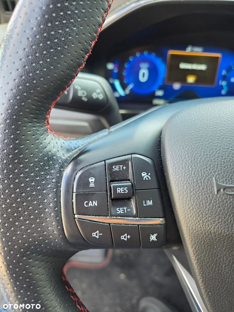 Ford Focus 1.0 EcoBoost mHEV ST-Line X - 15