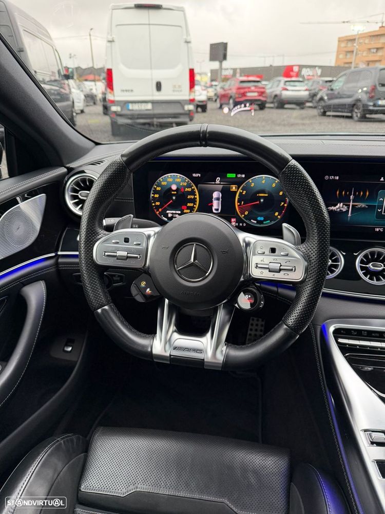 Mercedes-Benz AMG GT 53 4Matic+ - 32