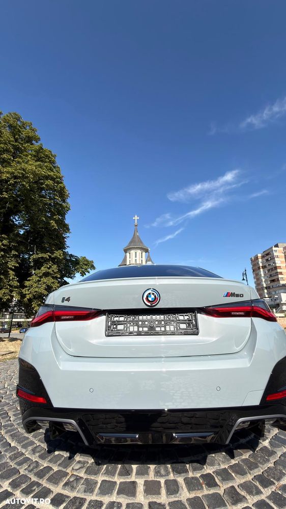 BMW i4 - 8
