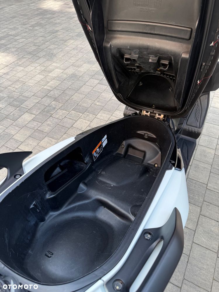 Honda NSS - 9