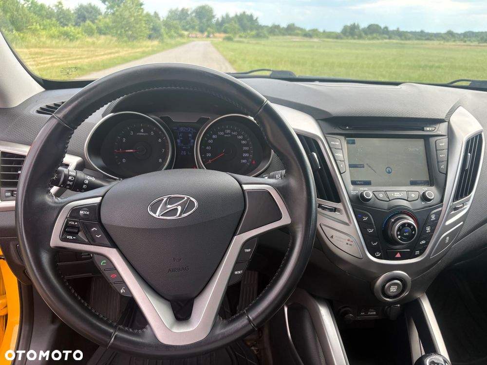 Hyundai Veloster 1.6 GDI Premium - 20