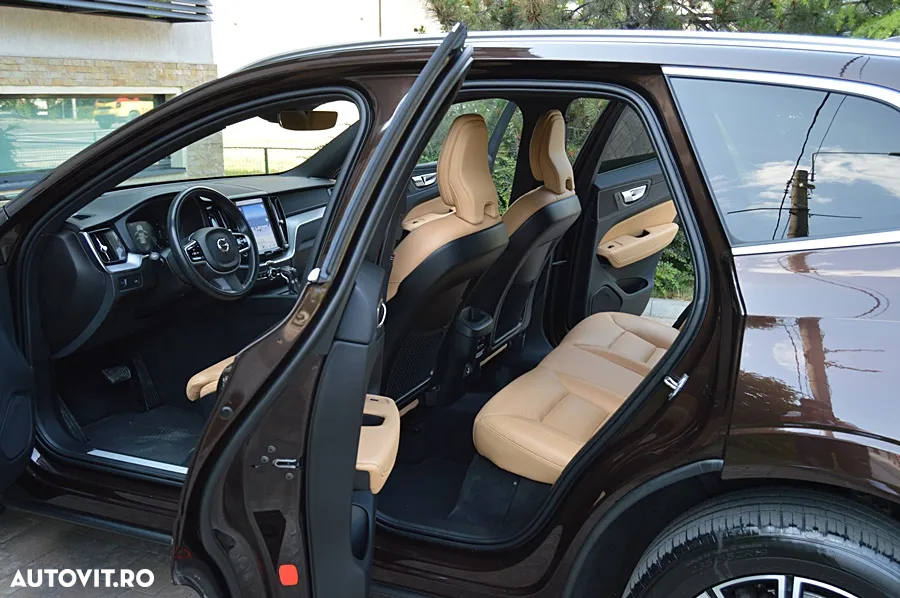 Volvo XC 60 B5 MHEV AT8 AWD Inscription - 6
