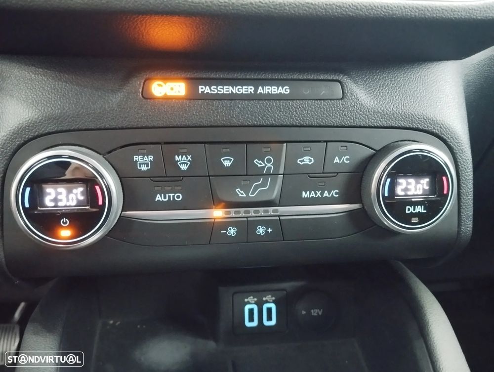 Ford Kuga 2.5 PHEV Titanium - 33