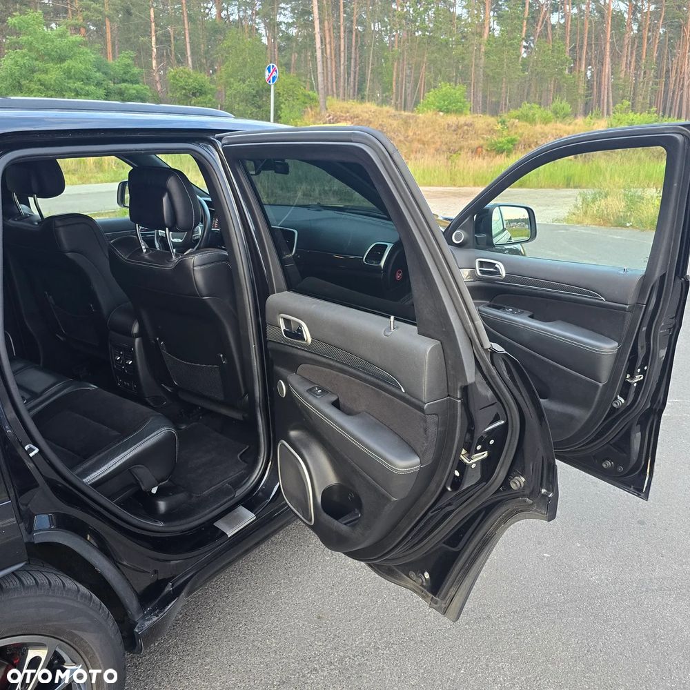 Jeep Grand Cherokee 6.4 V8 SRT8 - 13