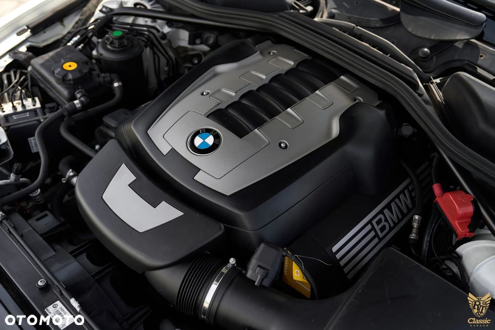 BMW Seria 6 650 i - 13