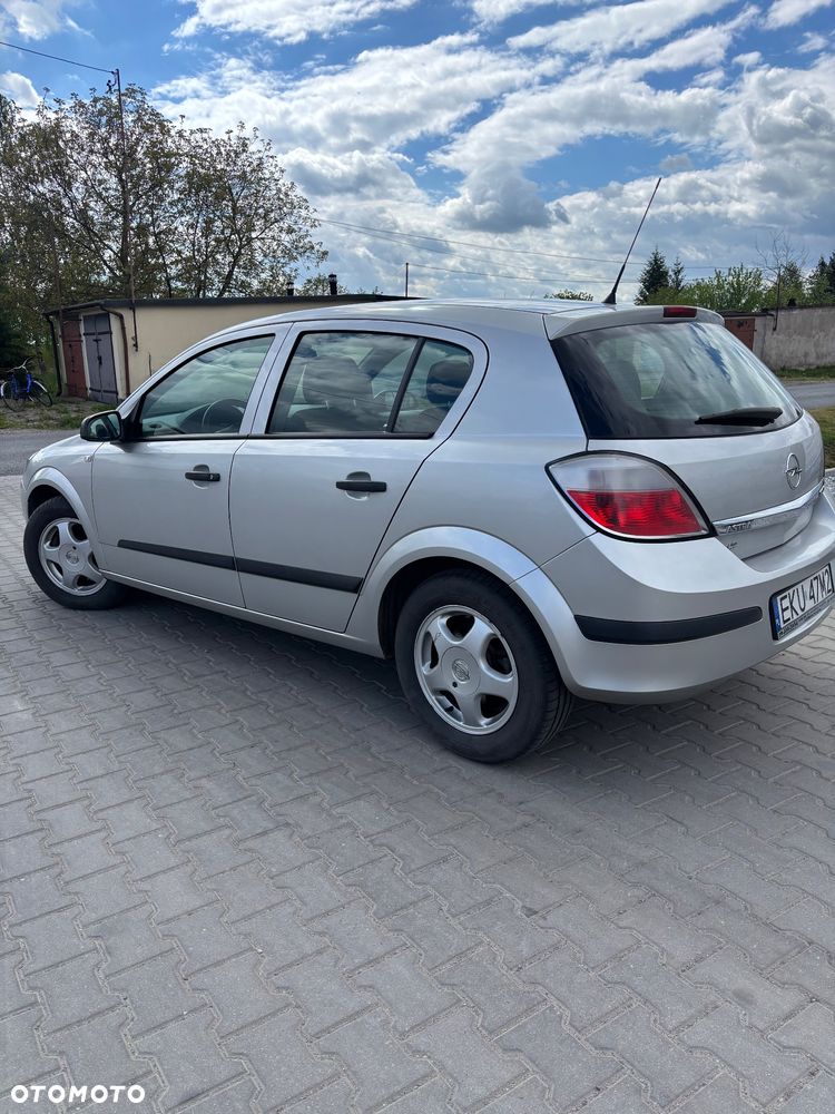 Opel Astra - 3