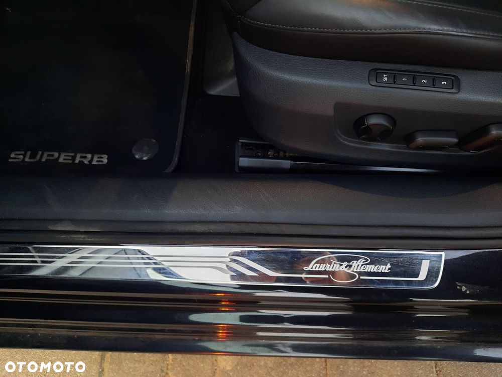 Skoda Superb 1.5 TSI L&K - 15