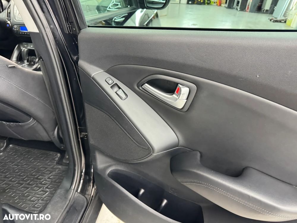 Hyundai ix35 2.0 CRDI 4WD Automatik Style - 20