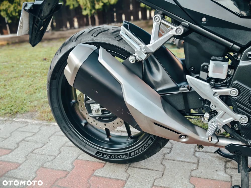 Honda CB - 10