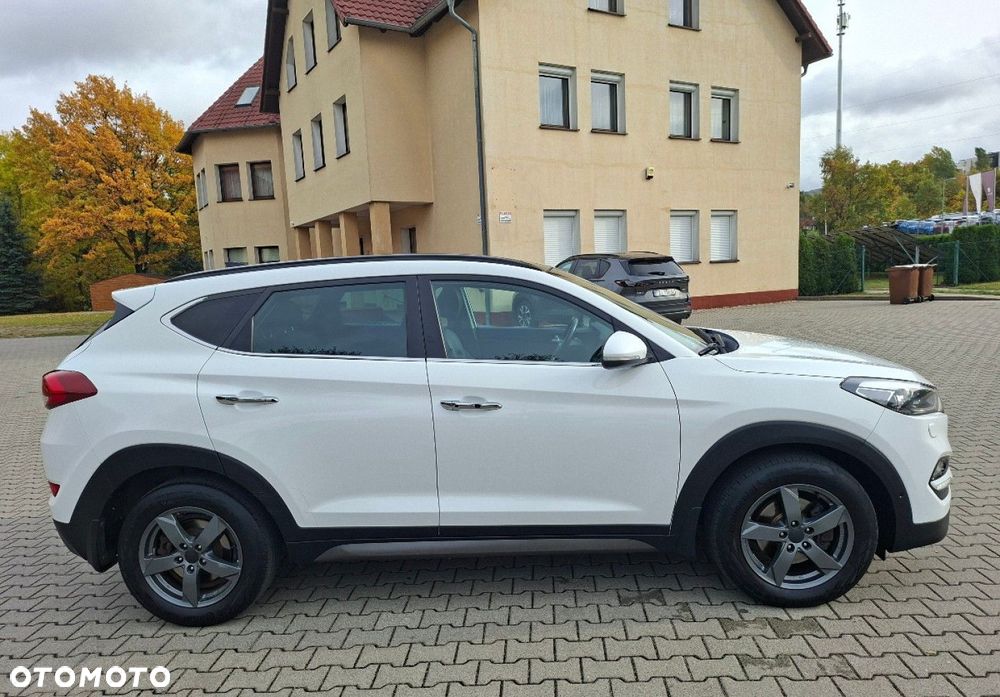 Hyundai Tucson - 8