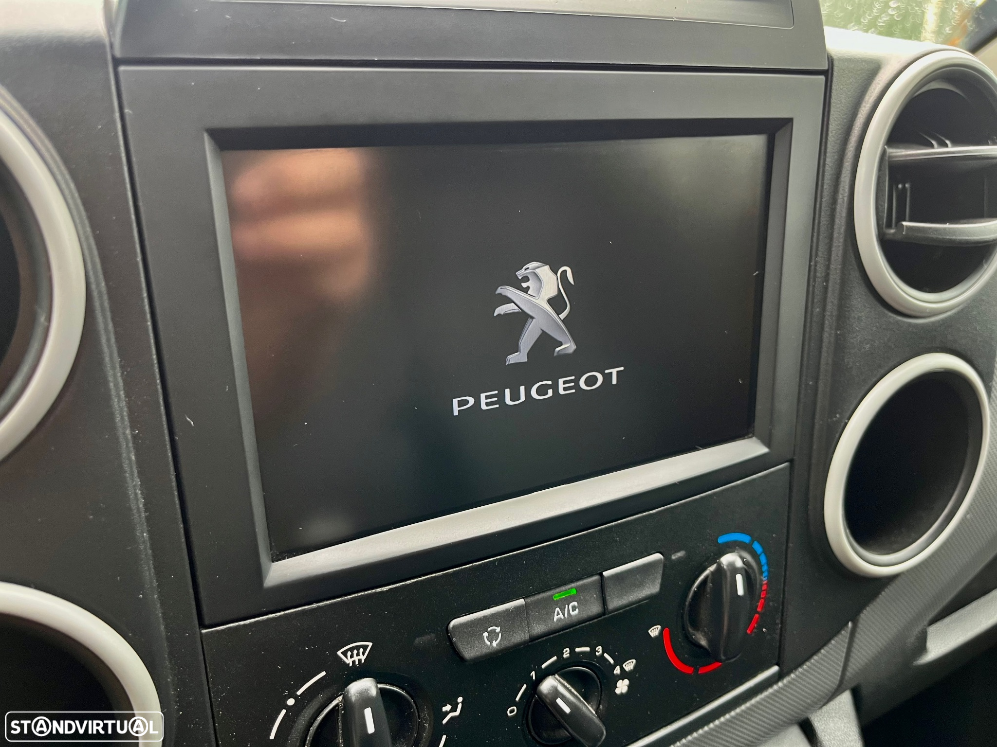 Peugeot Partner 1 6 HDI longa c/ iva dedutível - 19