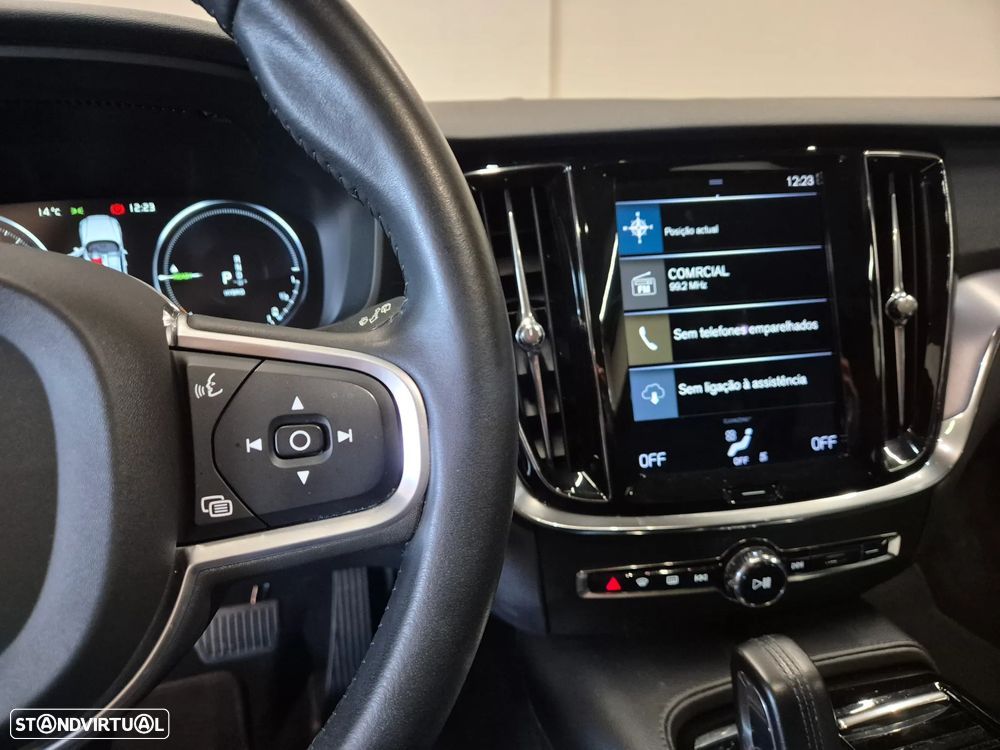 Volvo V60 2.0 T6 AWD TE Inscription Expression - 29