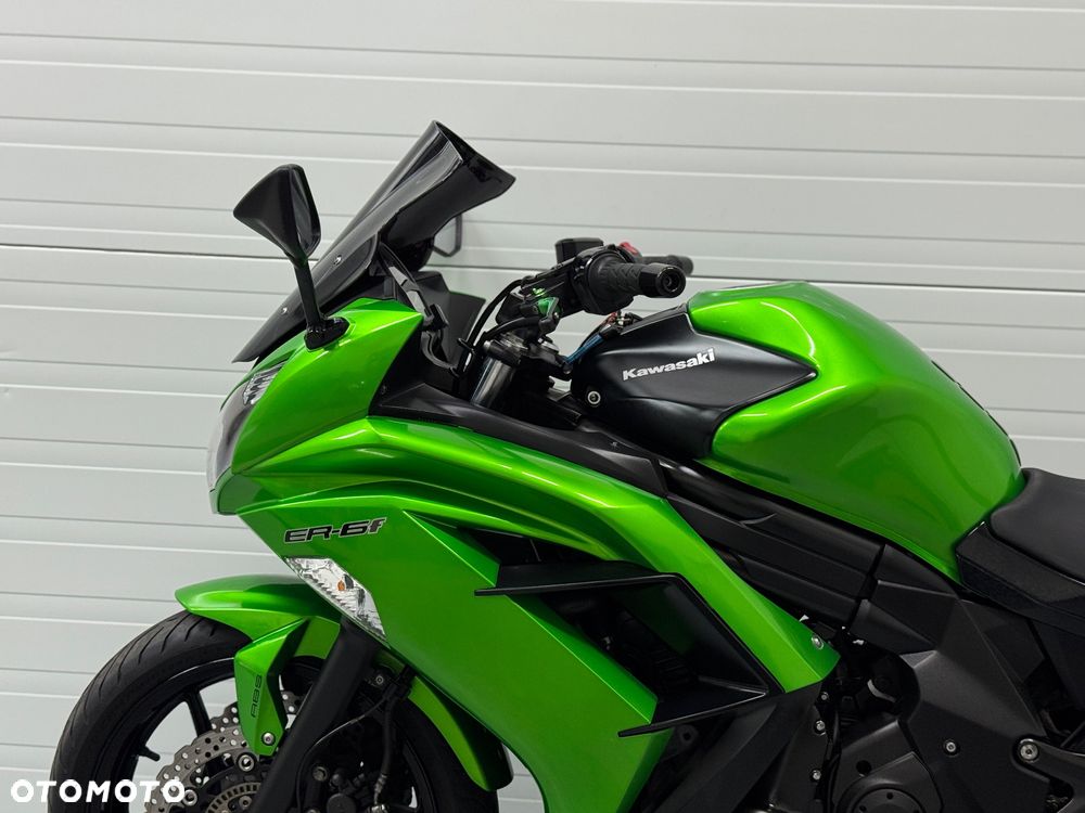 Kawasaki ER - 17