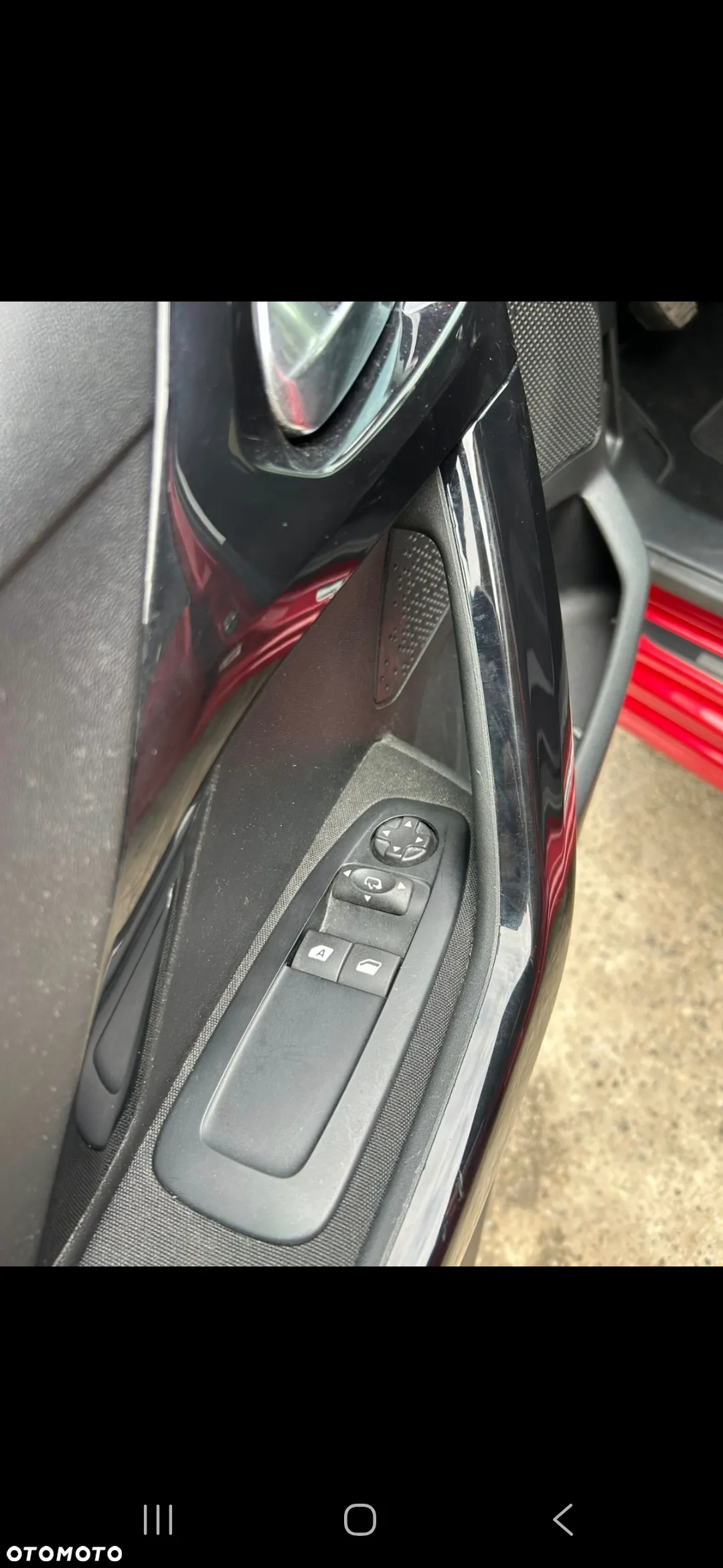 Peugeot 208 1.2 PureTech Style - 18