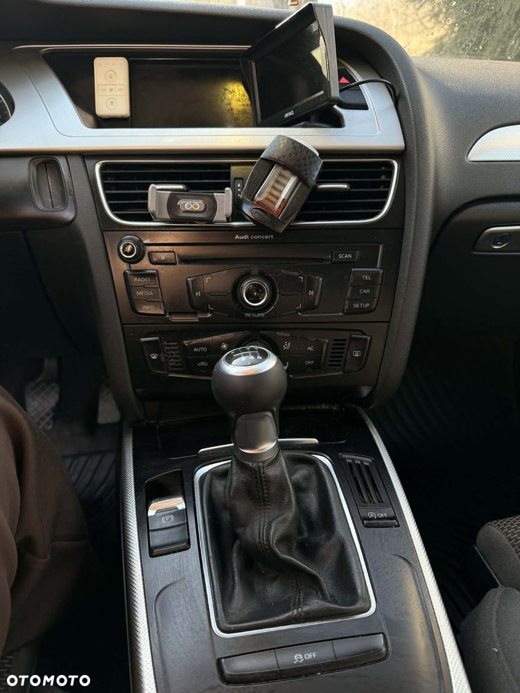 Audi A4 Allroad 2.0 TDI DPF - 19