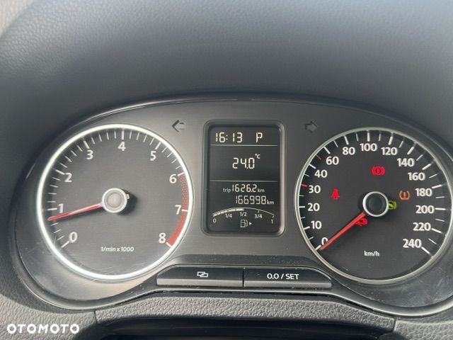Volkswagen Polo - 21