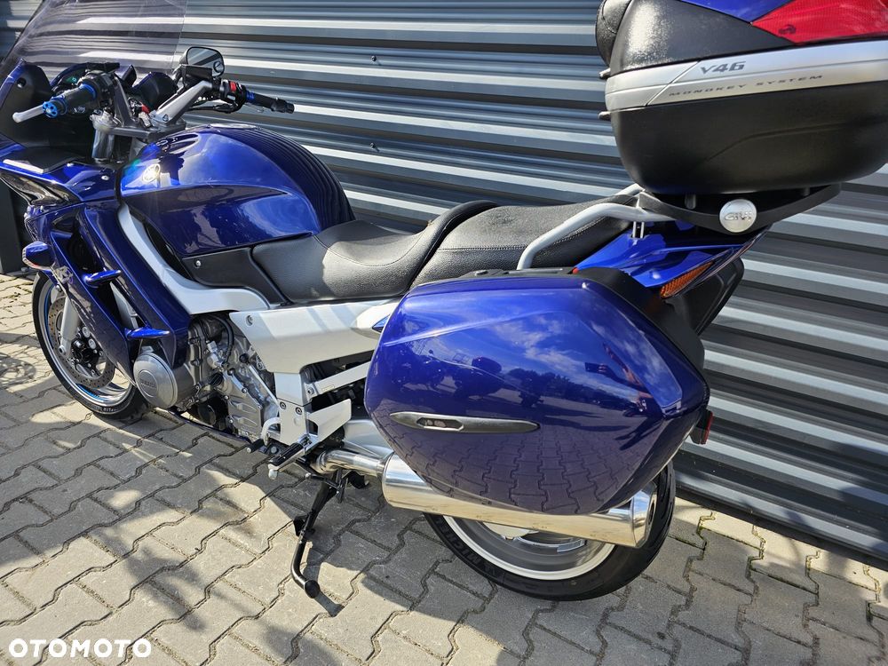 Yamaha FJR - 20