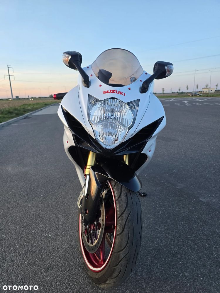 Suzuki GSX-R - 12