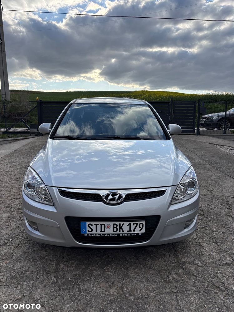 Hyundai i30 1.6 Classic + - 34