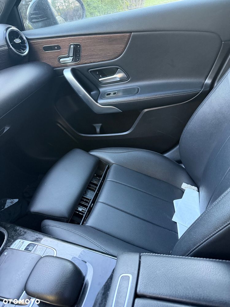 Mercedes-Benz Klasa A 220 4Matic 7G-DCT - 12