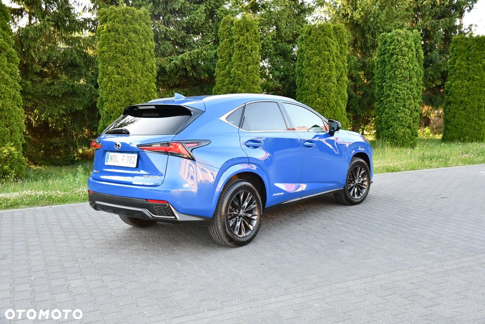 Lexus NX 300h Business Line - 22